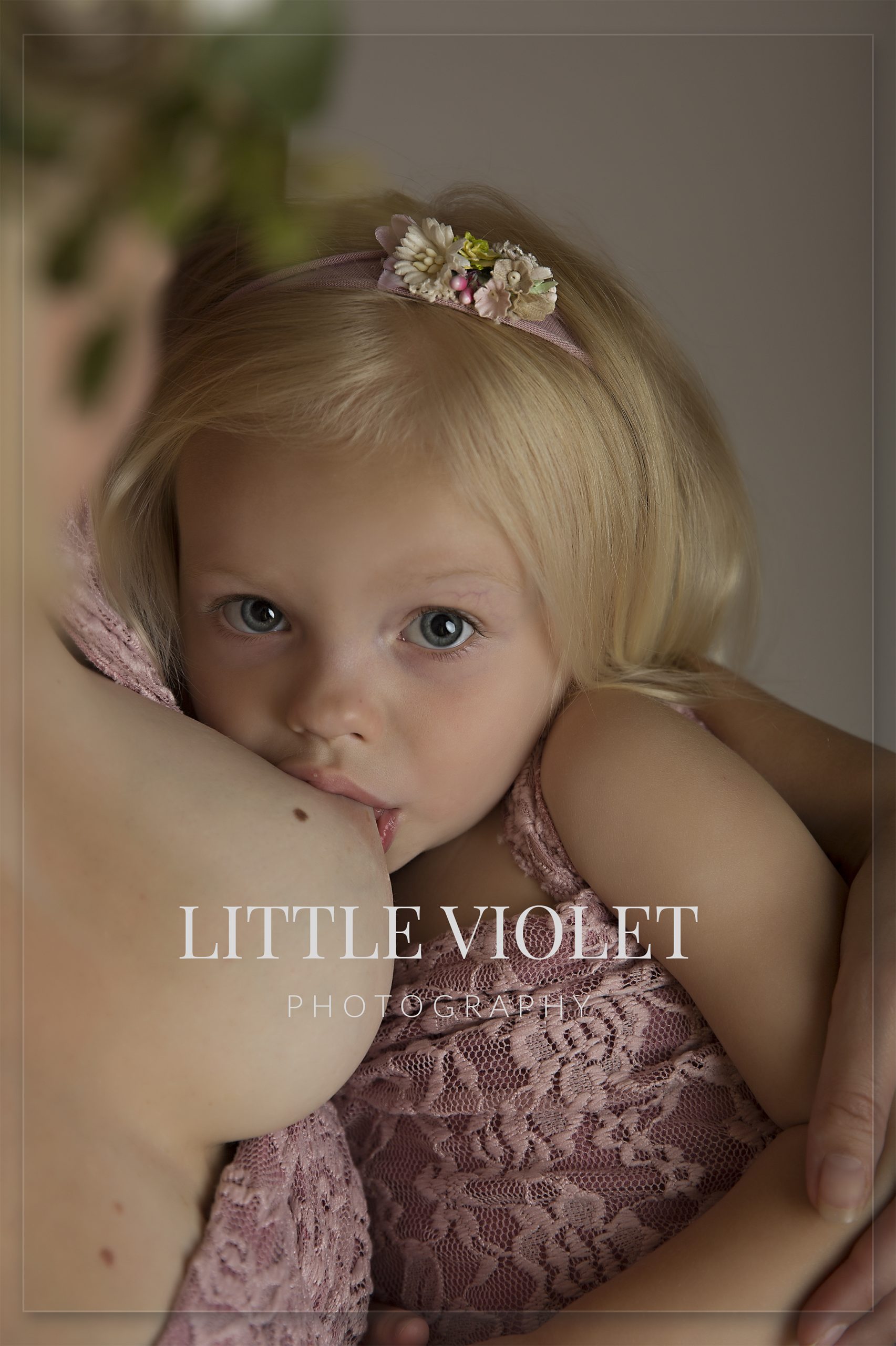 Breastfeeding Photo Shoots in Ipswich Suffolk