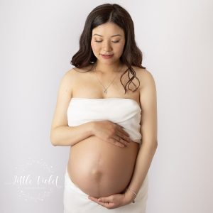 maternity photographer ipswich cream wrap scarf